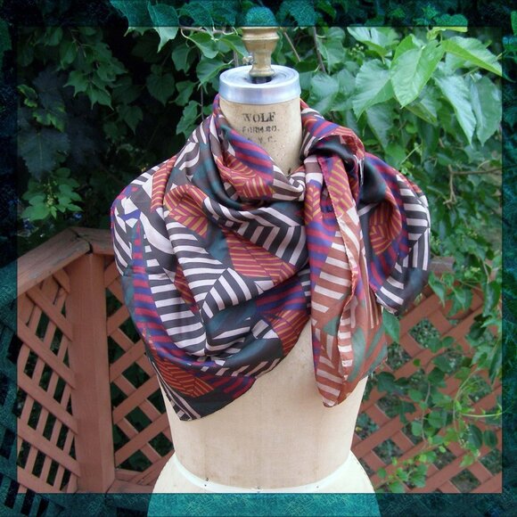 NWOT 100% Silk Scarf by Washington Gallery - Picture 1 of 8
